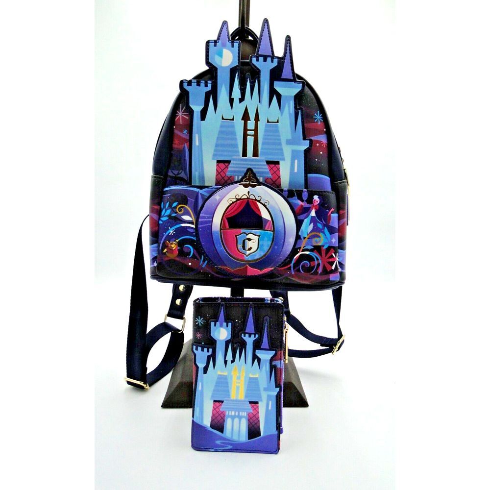 Loungefly Disney Cinderella Castle Purple Mini Backpack with Wallet Womens‎ NWOT
